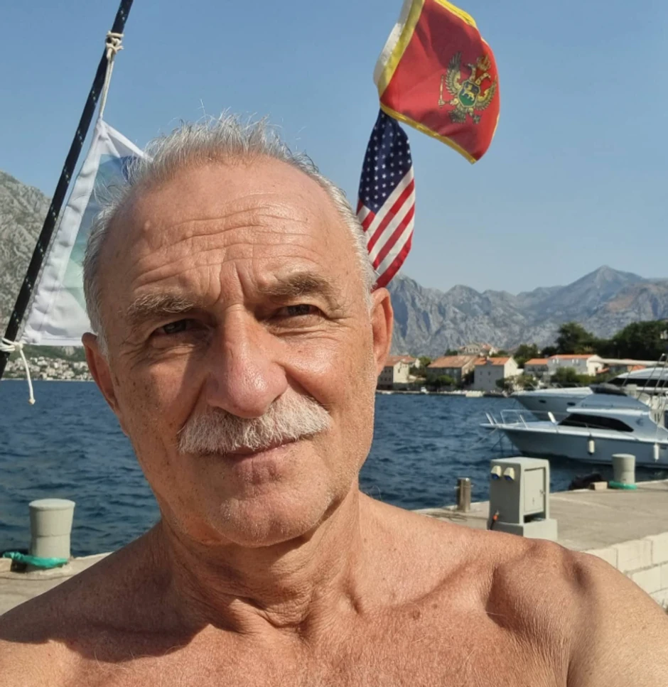 Lazar Ristovski, nekretnine