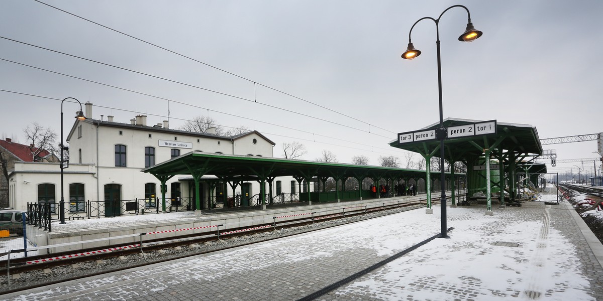 Stacja Kolejowa Leśnica po remoncie