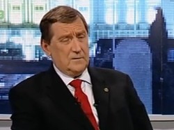 Jest wyrok za "blef" w sprawie smoleńskiej. Rektor AGH ma przeprosić profesora Rońdę