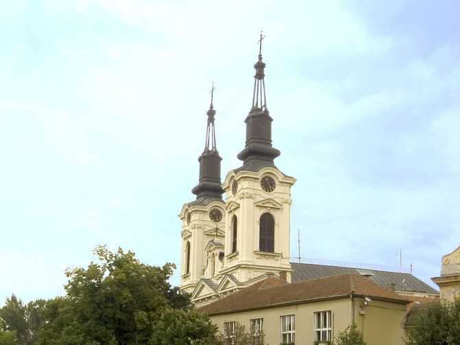 1123_orthodox-church-dreamstime_388653_Tadija