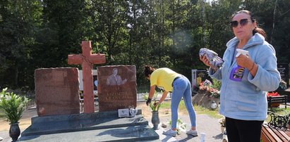 Ewa Krawczyk po każdym weekendzie wynosi dwa worki zniczy: Czeka mnie wielkie sprzątanie grobu