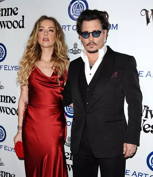 Amber Heard i Johnny Depp / Jason LaVeris / GettyImages 