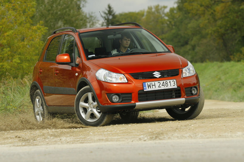 Suzuki sx4 fiat sedici