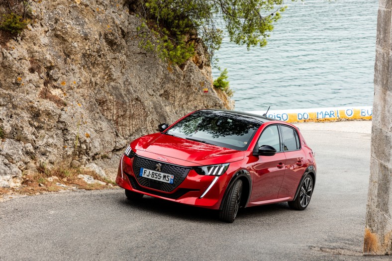 Peugeot 208 1.5 BlueHDi 100 KM