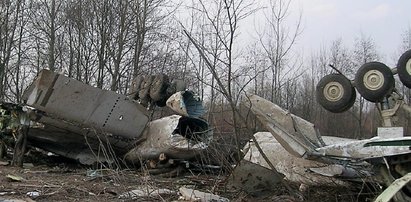 Tu-154M rozpadł się na 30 tys. kawałków