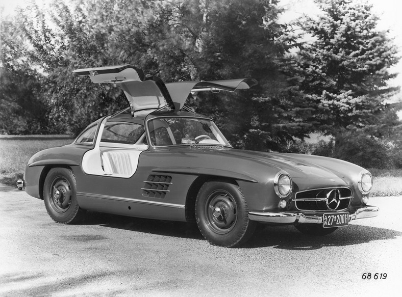 Mercedes 300SL – dodaje skrzydeł