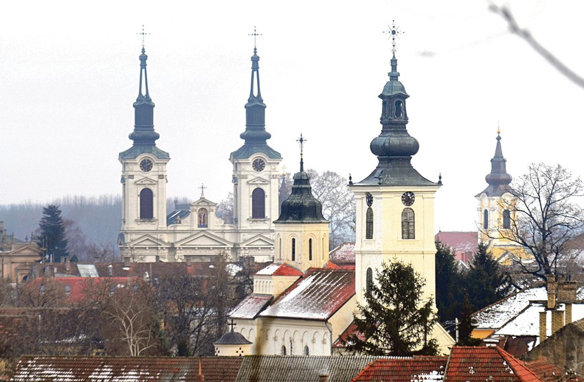 Novi Sad 56 crkva sremski karlovci foto robert getel