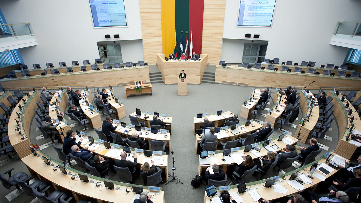 Litwa: Sejm uczcił minutą ciszy pamięć prezydenta Pawła Adamowicza