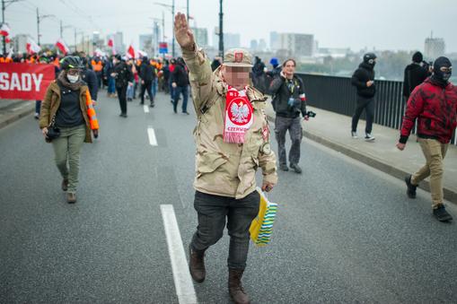 Heilował podczas Marszu Niepodległości?