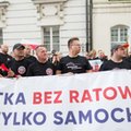 Karetki staną? Ratownicy medyczni znowu grożą protestem