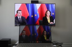 Rzecznik sztabu Kidawy-Błońskiej: Wybory korespondencyjne to farsa