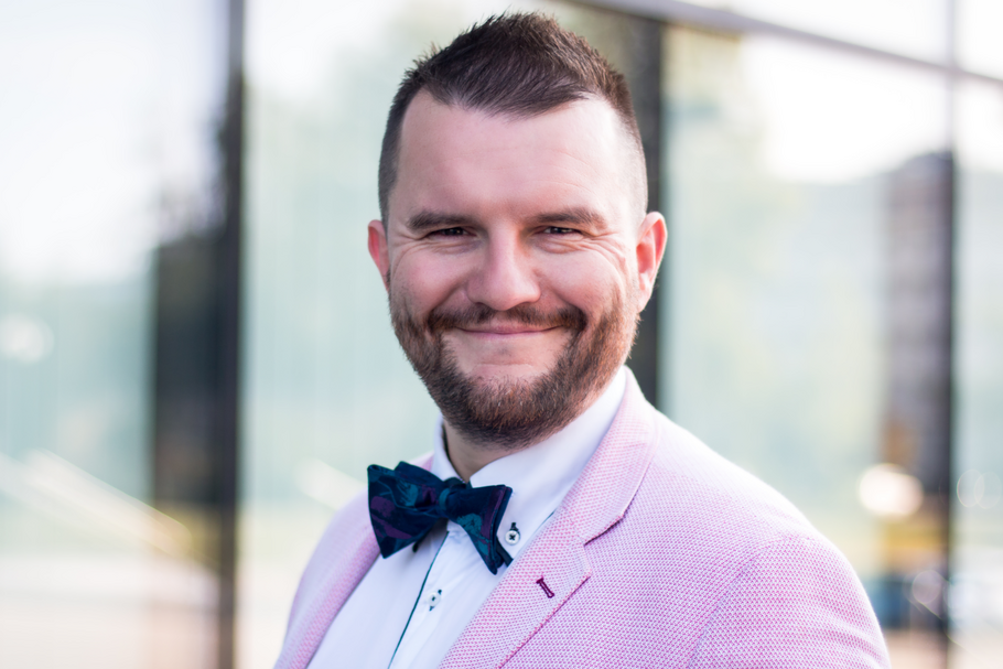Maciej Stępa, prezes Pink Unicorns, do której należy platforma Sprzedajfirme.com
