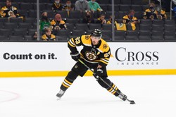 NHL. Imponująca forma Brada Marchanda. Kolejna wygrana Bruins