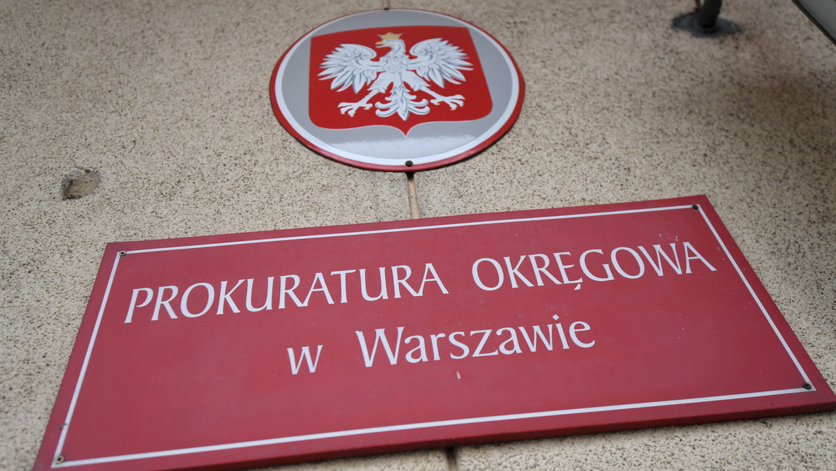 Flip Wiśniewski, biznesmen i niedoszły poseł PiS z Poznania, kupował narkotyki od Cezarego P., tzw. "dilera gwiazd". Według Prokuratury Okręgowej w Warszawie, w latach 2009-2015 Wiśniewski za kwotę ok. 750 tys. zł kupił co najmniej 2,5 kg kokainy - informuje "Super Express".