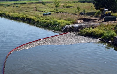 GIOŚ: Próbki wody z Odry trafiły do analiz za granicą