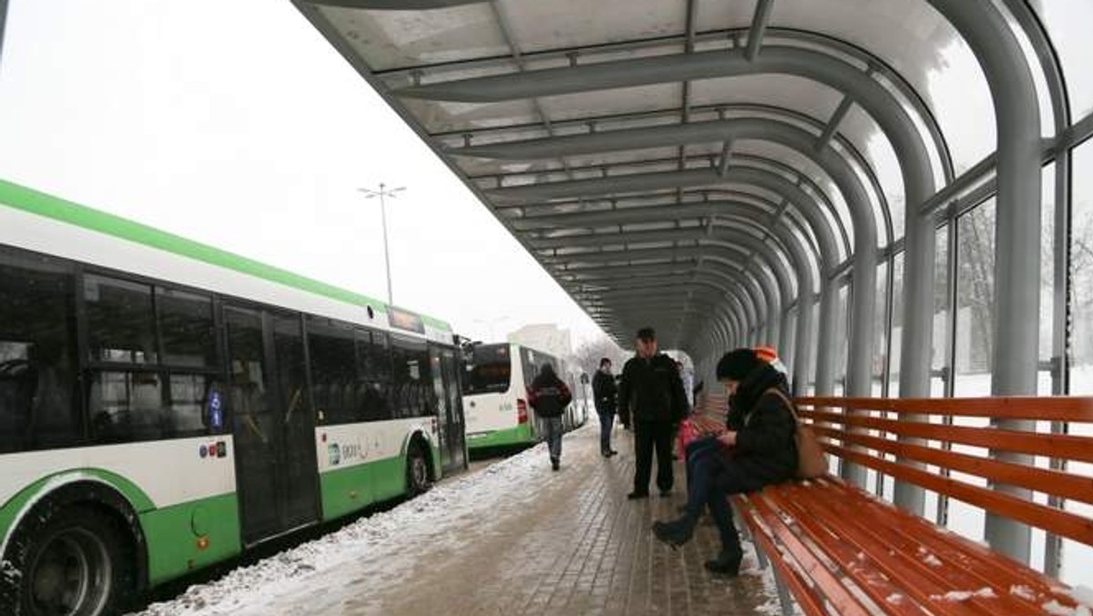 Brak bezpośredniego połączenia naszego osiedla z centrum jest bardzo uciążliwy - mówi pani Urszula, mieszkanka Zawad.