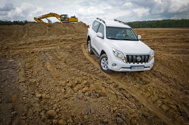 Test Toyoty Land Cruiser Prado - auto, które niczego się nie boi