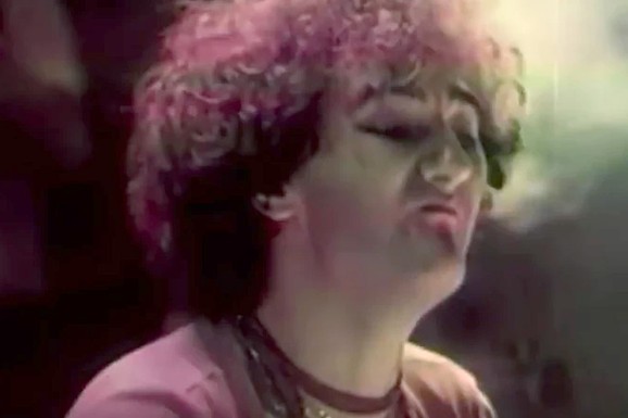 "OTVORIO JE VRATA POGREŠNIM LJUDIMA, NIJE IZVRŠIO SAMOUBISTVO" Smrt člana grupe "Bijelo dugme" obavijen velom misterije: Njegova žena ovako govorila