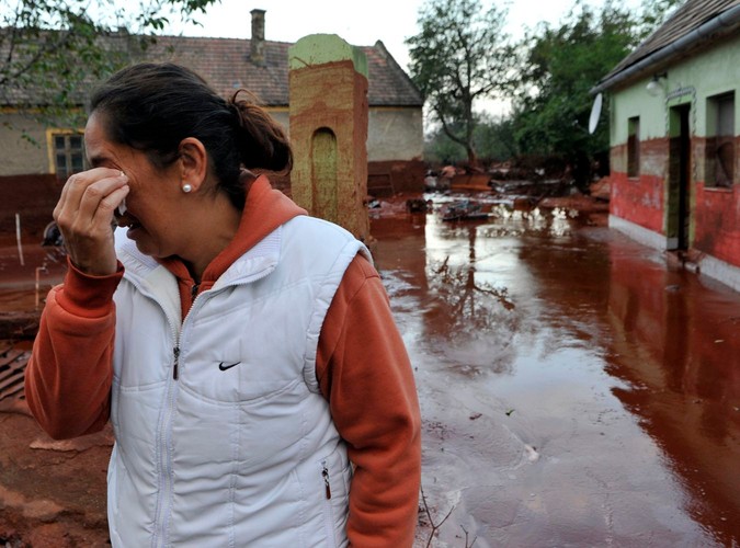 Toksyczna maź zabija na Węgrzech