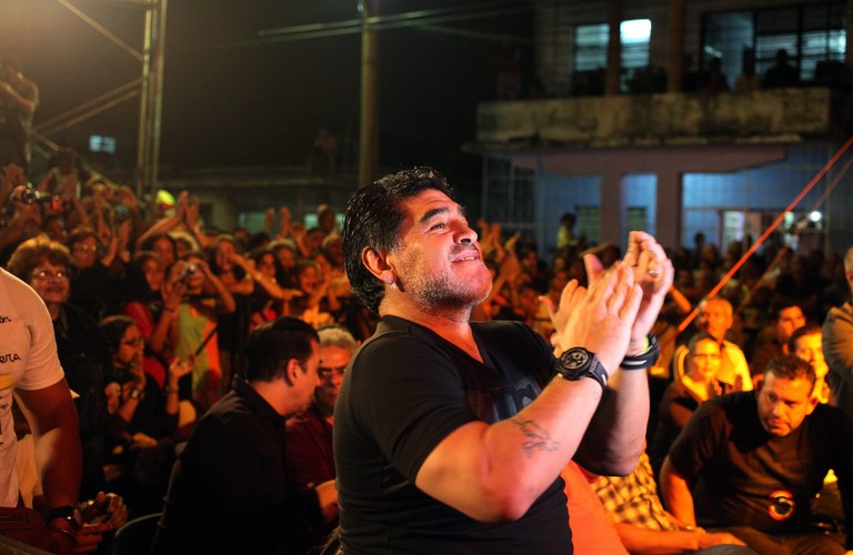 Diego Maradona zabrał swoją dziewczynę na koncert