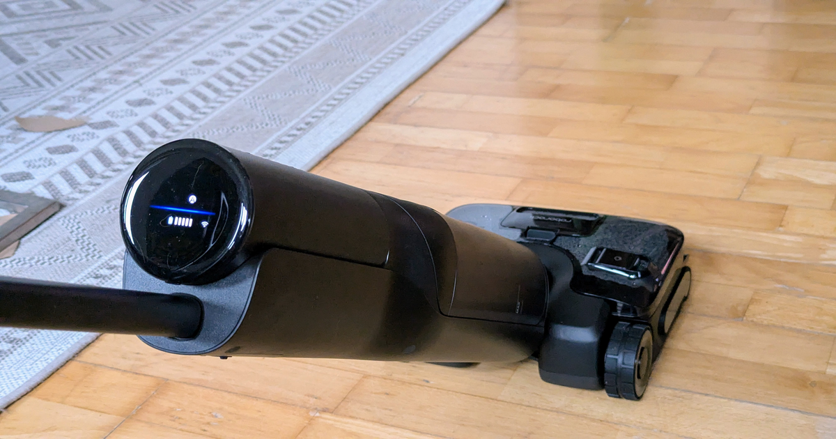 Roborock F25 Ace Pro im Test: Versprüht Schaum auf Knopfdruck