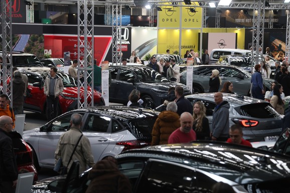 Kriza pritiska auto-industriju Nemačke: Sve manje optimizma među kompanijama