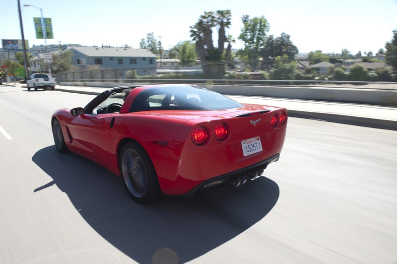 Chevrolet Corvette to zabawa w standardzie