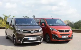 Peugeot Traveller i Toyota Proace - test