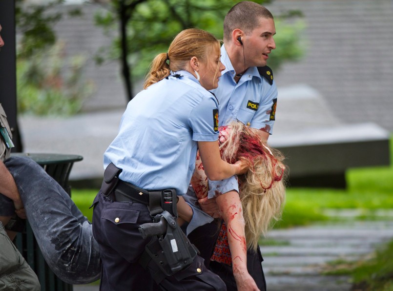 Akcja ratunkowa po eksplozji w Oslo