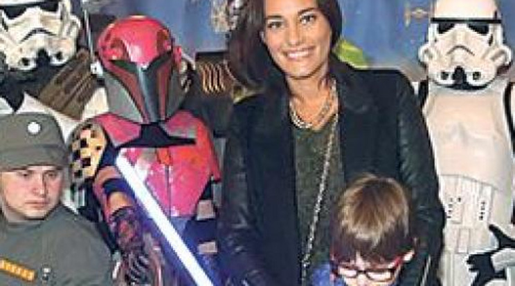 Görög Zita gyerekekkel nézett Star Wars-mozit