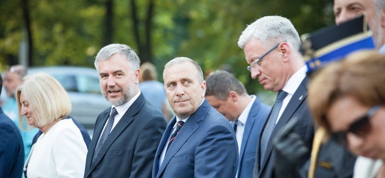 Kto powinien być liderem PO? Schetyna przegrywa już nie tylko z Tuskiem. SONDAŻ