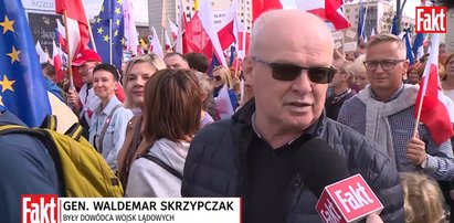 Gen. Waldemar Skrzypczak na marszu Tuska. Wymienił sukces PiS. "Za to należą im się podziękowania" FILM