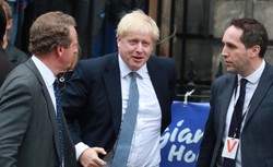 Premier Wielkiej Brytanii wygwizdany w Szkocji w związku z obawami o brexit