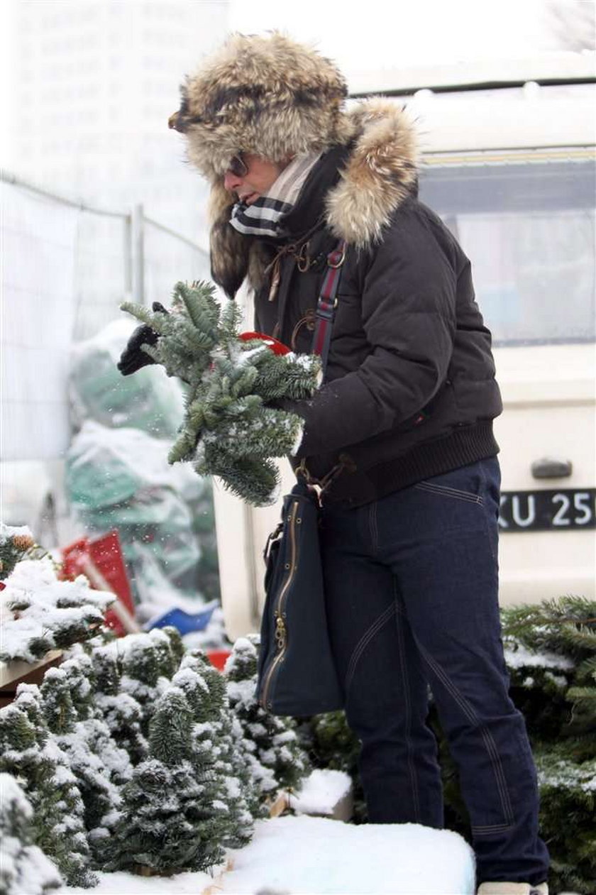 Znany gej z jemiołą. Ale będzie całowanie!