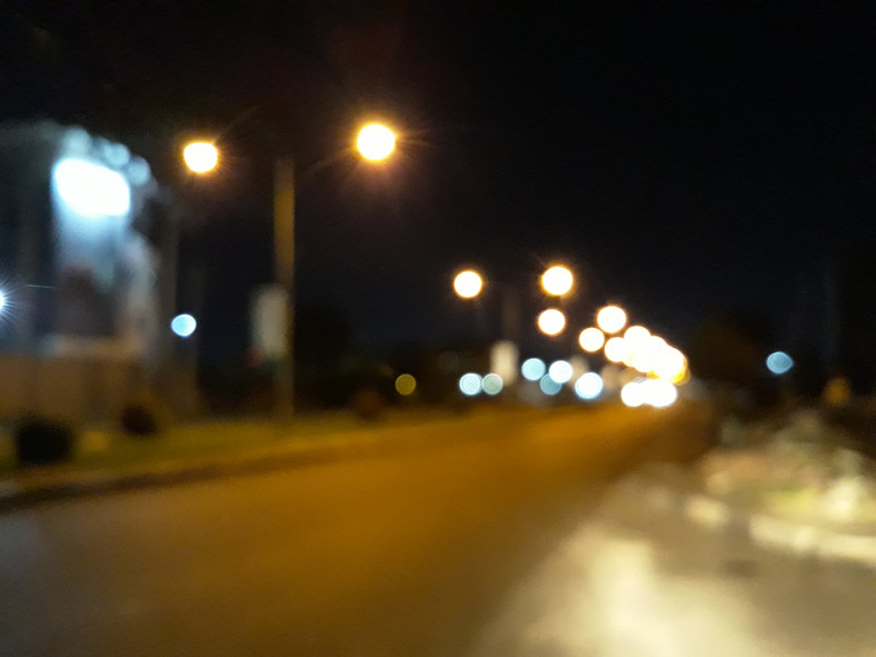 Lagos' streets have gone empty at night as coronavirus cases in the state increase (Pulse)