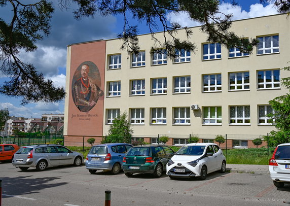 Nowy mural w Białymstoku. Przedstawia Jana Klemensa Branickiego!