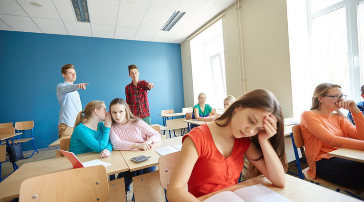 Sok gyerek előtt záródhatnak be a gimnáziumok kapui/Fotó: Shutterstock