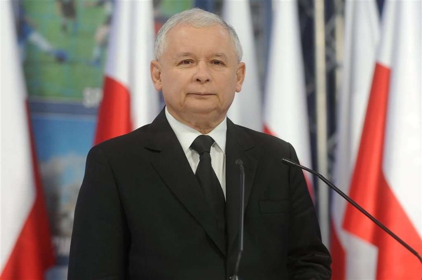 Szok! Kaczyński nie zdał z klasy do klasy! Kto uznał mu maturę?!