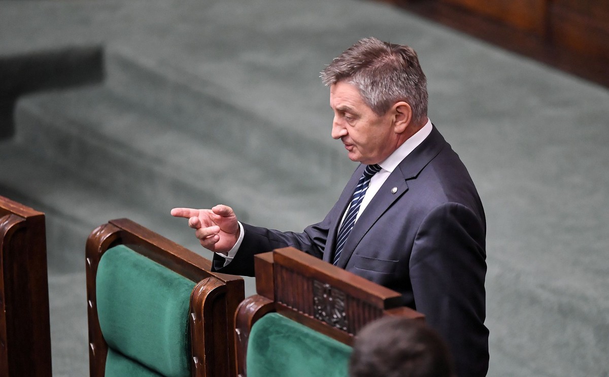 Tupolewizm nasz powszedni. Politycy wciąż chcą naginać do własnych potrzeb procedury lotów państwowych VIP-ów
