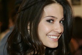 On je bio NAJPOŽELJNIJI NEŽENJA, a ona NAJLEPŠA ŽENA DRŽAVE: Ovako je čuveni lekar saznao da mu je ŽENA ELITNA PROSTITUTKA