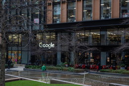 W tym kwartale Google przeznaczy 700 mln dol. na odprawy