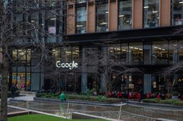 W tym kwartale Google przeznaczy 700 mln dol. na odprawy