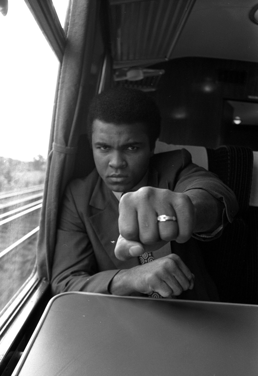 Muhammad Ali odszedł. Przypomnij sobie jak żył legendarny pięściarz