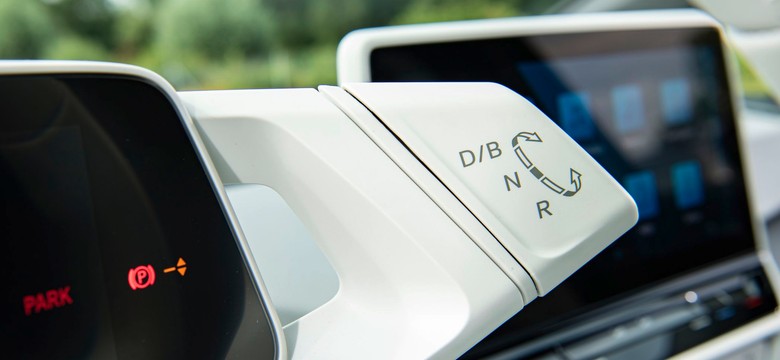 Samochód elektryczny, benzynowy czy diesel? Który lepszy po 3 latach? Eksperci pokazali dowody