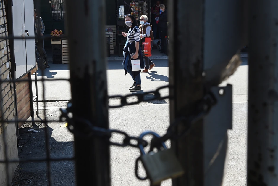 Za zaustavljanje epidemije važno je smanjiti kontakte