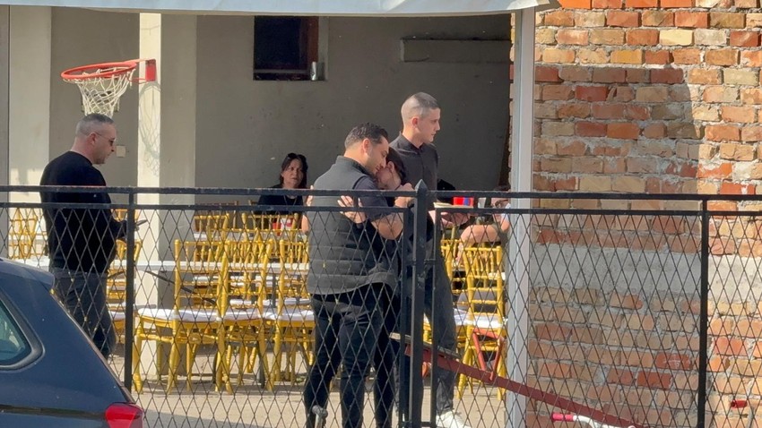 Darko i Katarina Lazić, Brestač