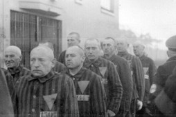 Więźniowie obozu koncentracyjnego Sachsenhausen, 1938 r.