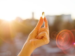 Suplementacja witaminy D wskazana jest także teraz. Oto najnowsze zalecenia dla Polski