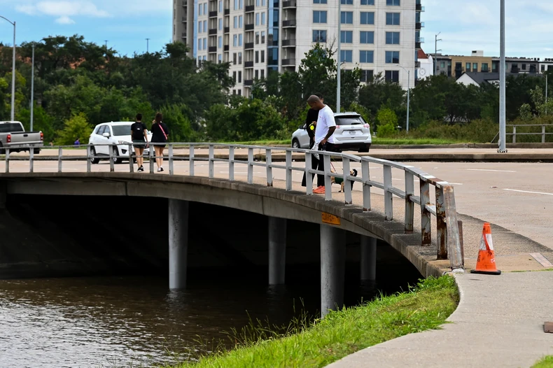 Tropska oluja u Teksasu - Hjuston