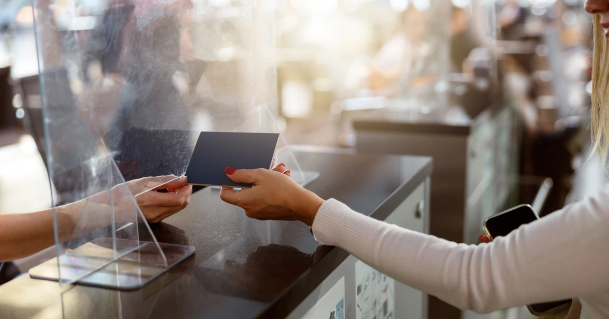 Wielki wyciek danych na wakacjach. 100 tys. turystów poważnie zagrożonych